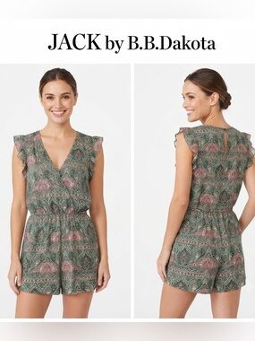 JACK by BB Dakota Cross Front Ruffle Cap Sleeve Romper Small